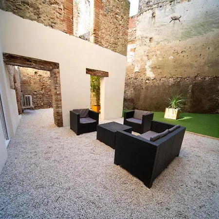 Maison De